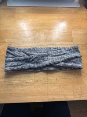 lululemon athletica Gray Herringbone Knit Headband